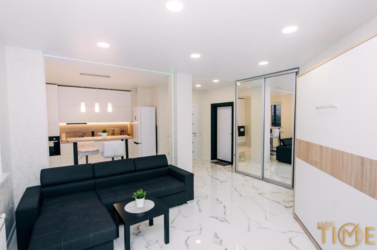 Bright Apartment 9Th Floor Lxt By Grodno Ngoại thất bức ảnh