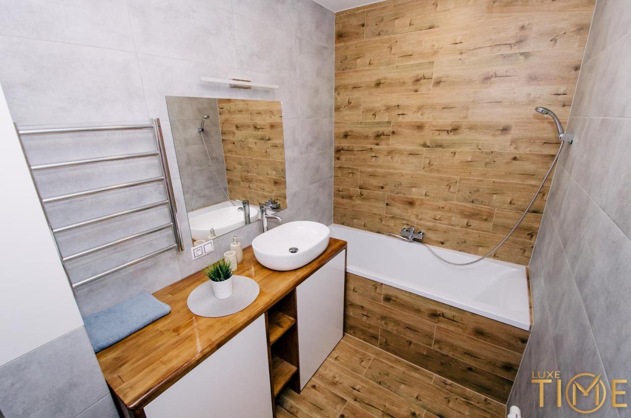 Bright Apartment 9Th Floor Lxt By Grodno Ngoại thất bức ảnh