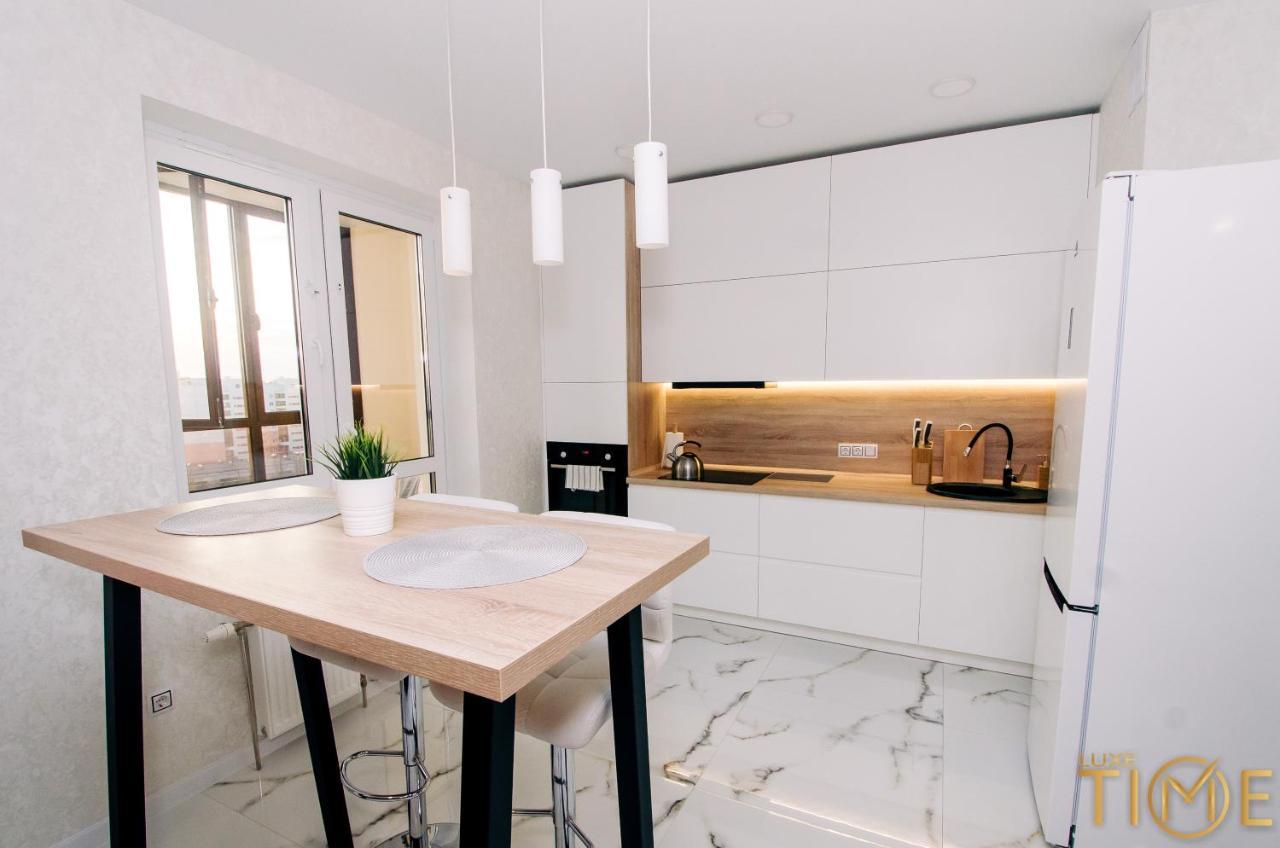 Bright Apartment 9Th Floor Lxt By Grodno Ngoại thất bức ảnh